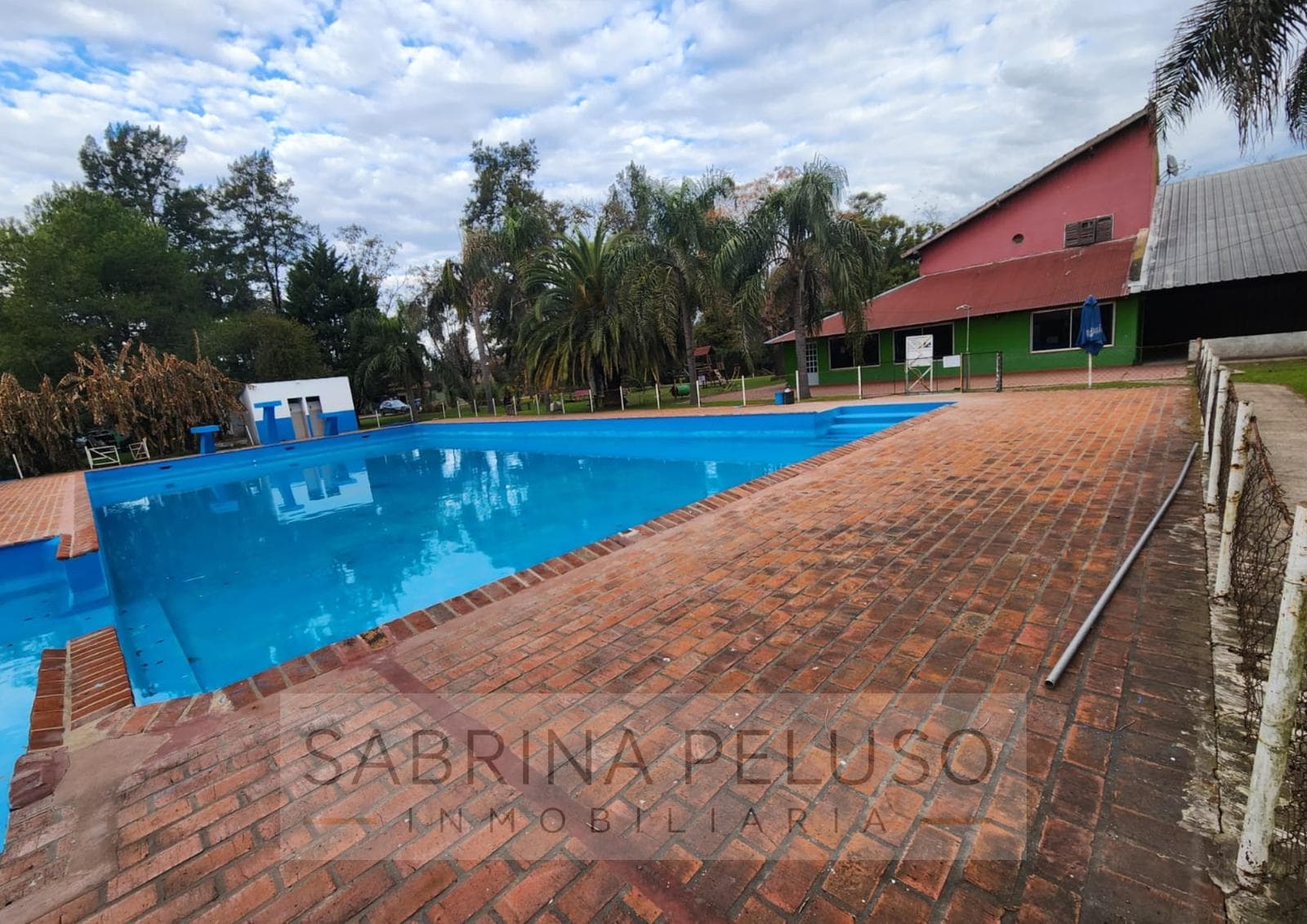 House for sale in the Campo de las Acacias neighborhood