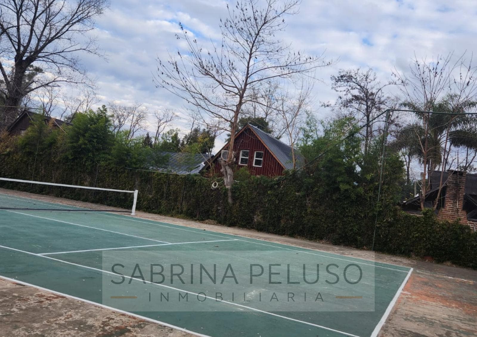 House for sale in the Campo de las Acacias neighborhood