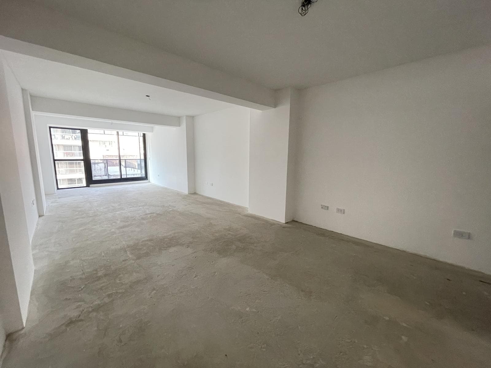 BRAND-NEW OFFICE—A GREAT OPPORTUNITY!!