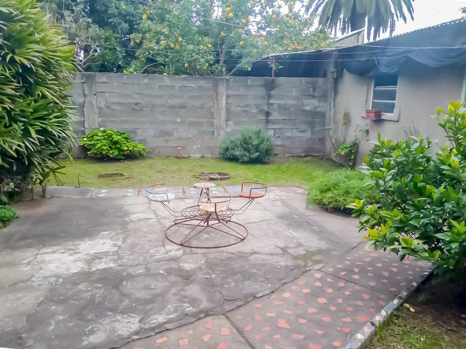 FOR SALE | TRADE - Two 3-bedroom houses built on the same lot - Belgrano, Rosario.