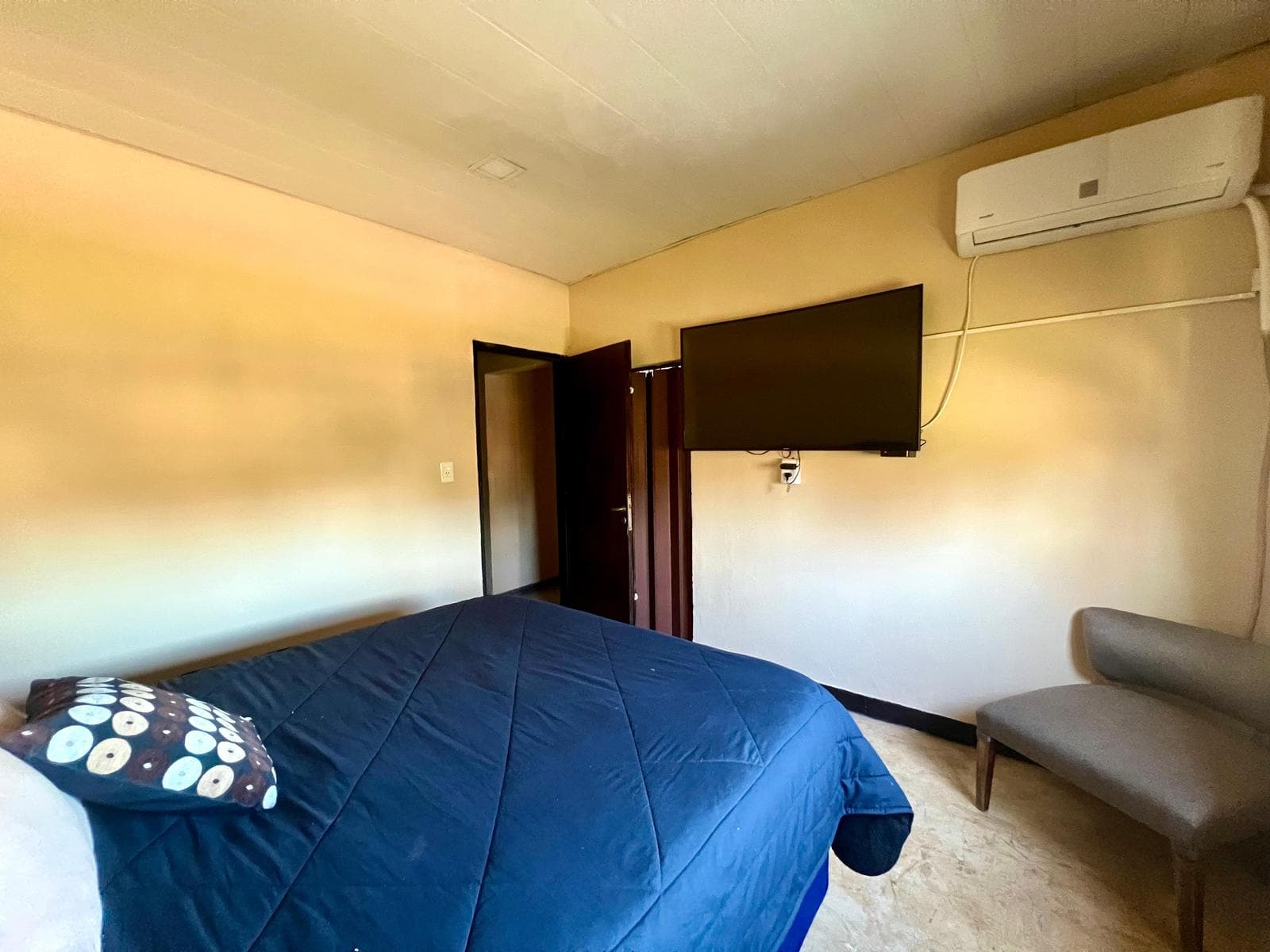3-Bedroom Apartment for Sale in Downtown Longchamps