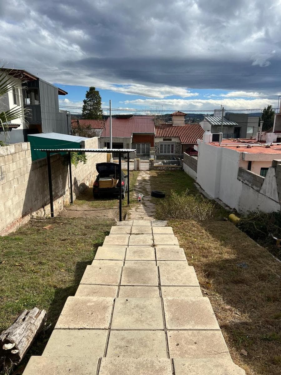 House in La Falda - For Rent, 4 Blocks from Av. Eden - 2 Bedrooms