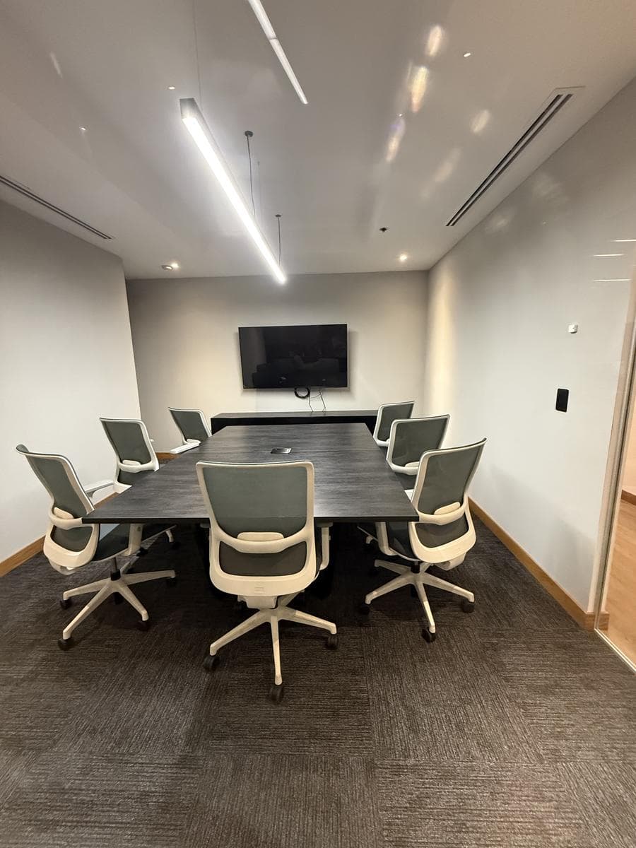 FULLY FURNISHED OFFICE FOR RENT