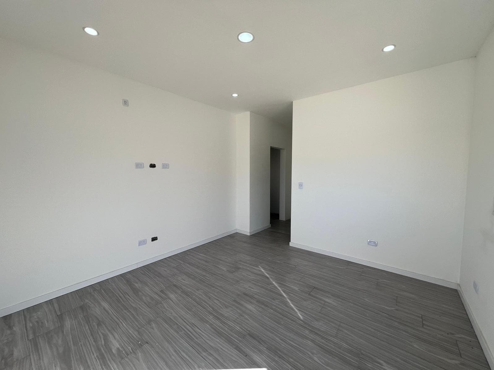House for Sale in Santo Domingo Canning