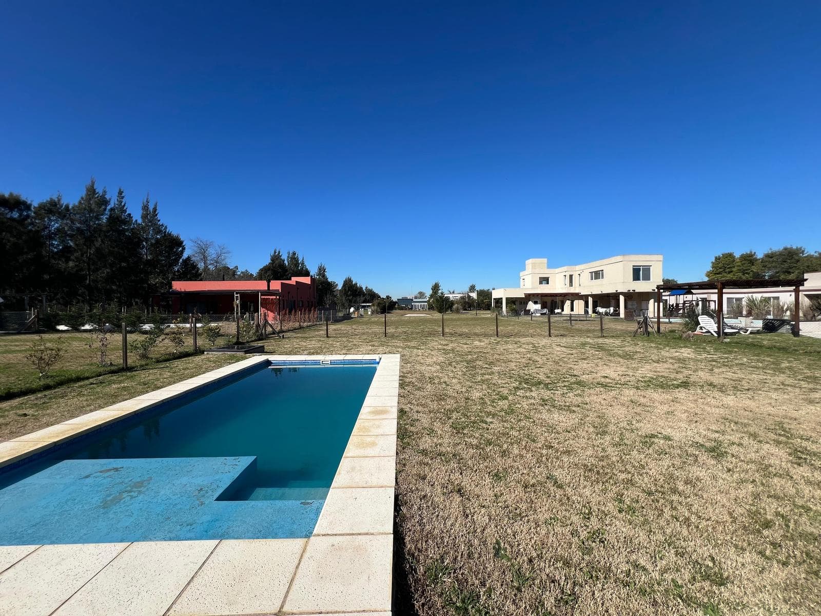 House for Sale in Santo Domingo Canning