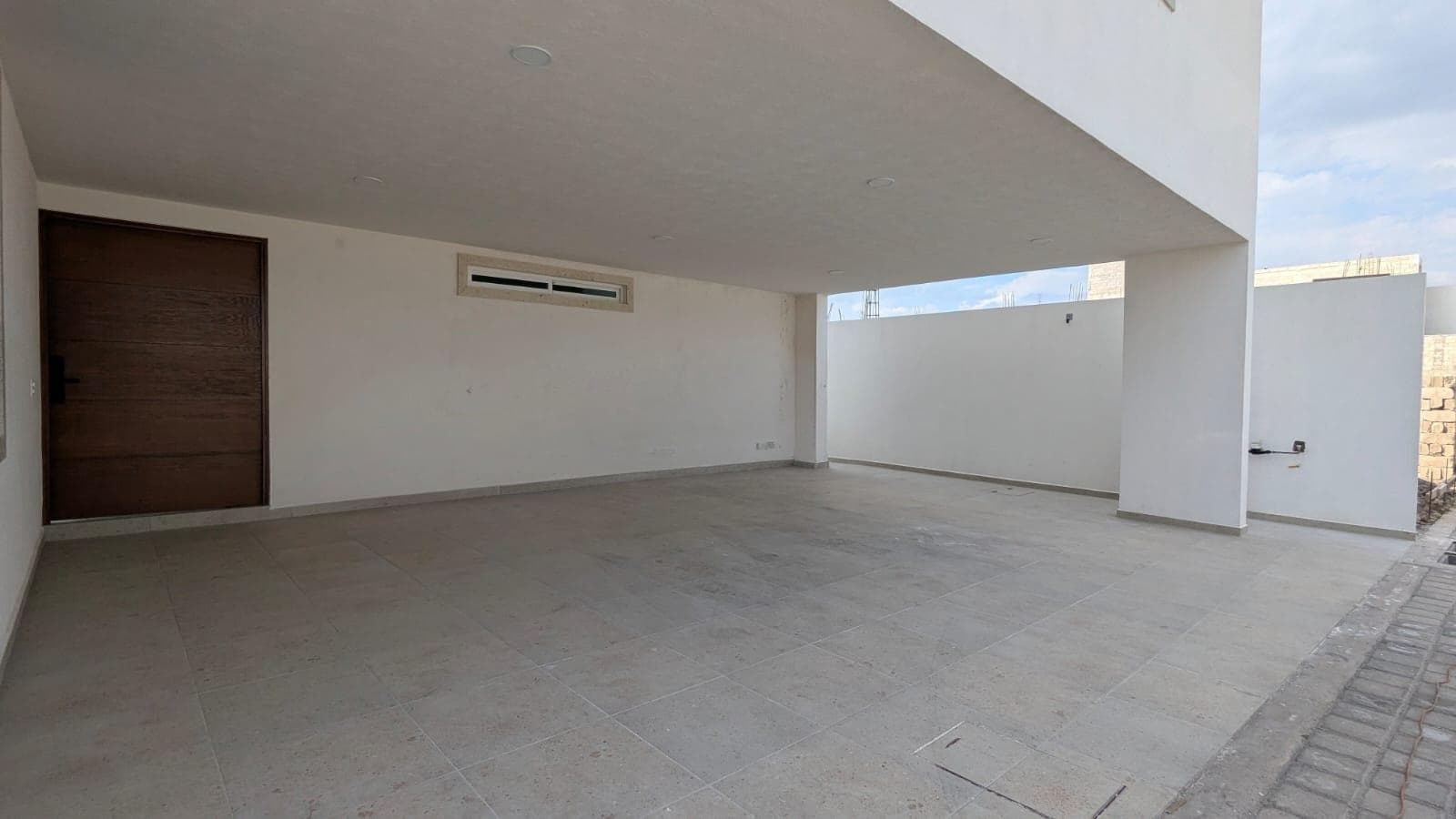 NEW 4-BEDROOM HOUSE FOR SALE IN METEPEC