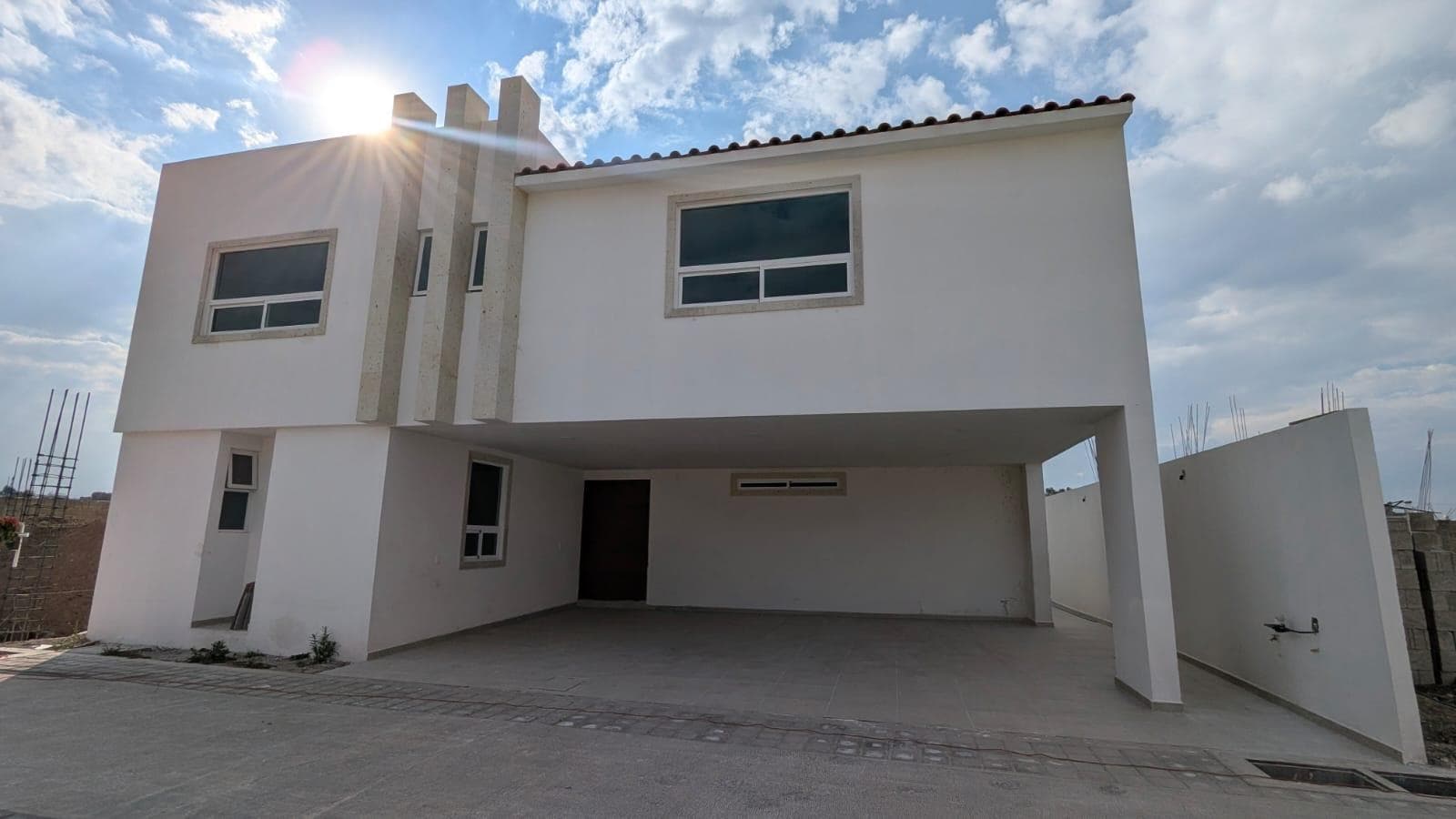 NEW 4-BEDROOM HOUSE FOR SALE IN METEPEC