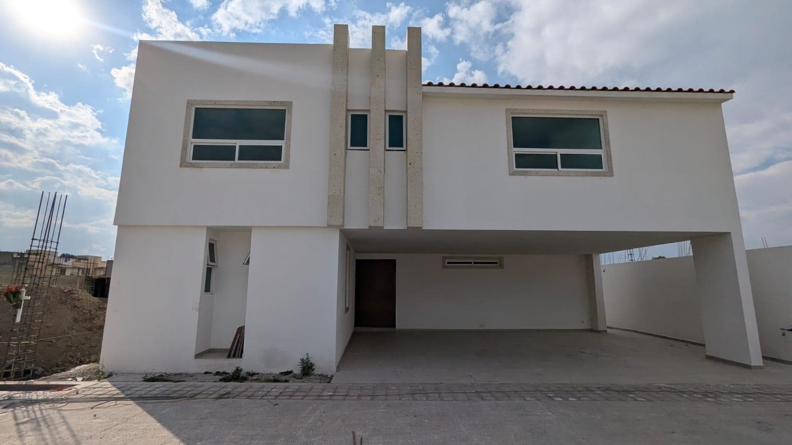 NEW 4-BEDROOM HOUSE FOR SALE IN METEPEC