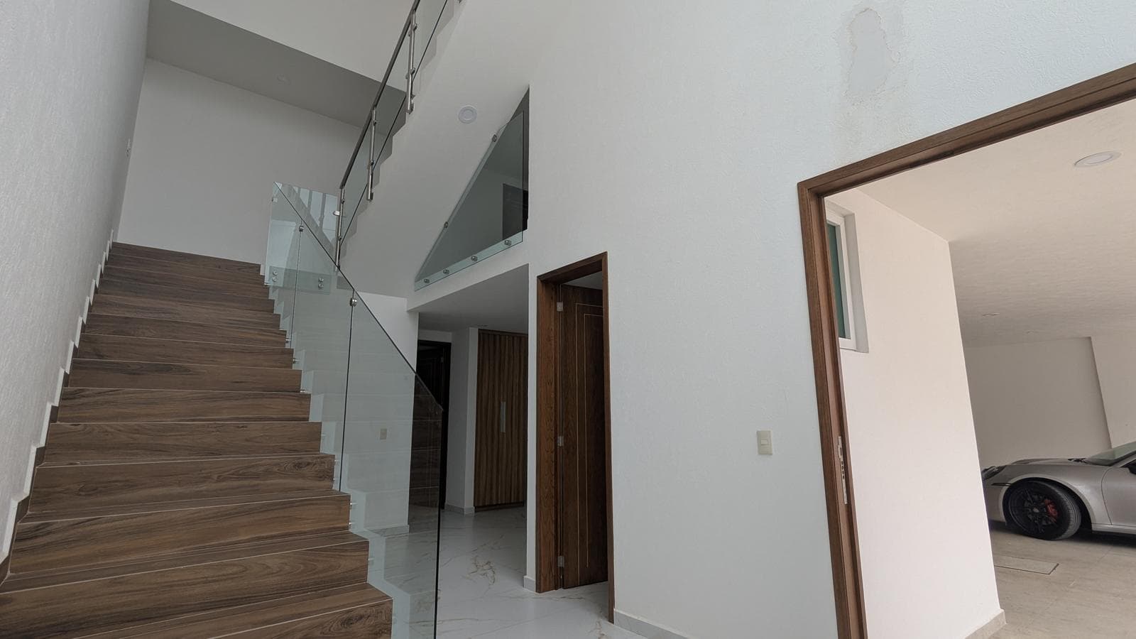 HOME FOR SALE IN METEPEC ON AV ESTADO DE MÉXICO