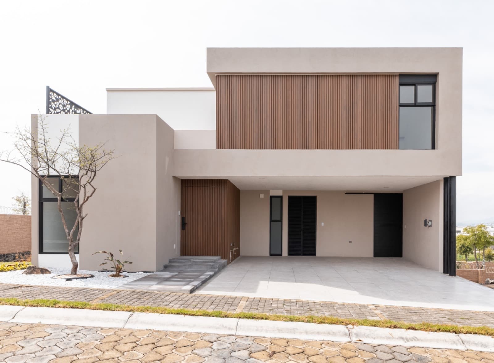House - Lomas de Angelópolis II Subdivision