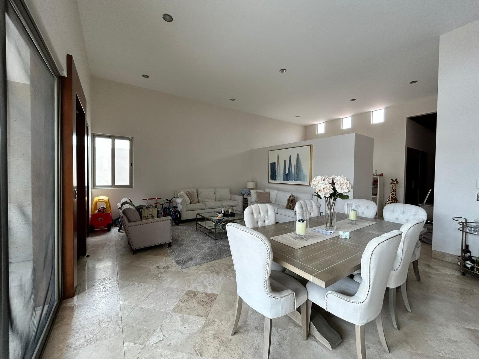 Casa de una Planta en el Molino Condominio con 3 recámaras con baño y closet