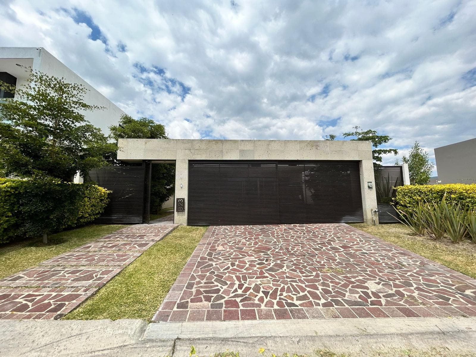 Casa de una Planta en el Molino Condominio con 3 recámaras con baño y closet