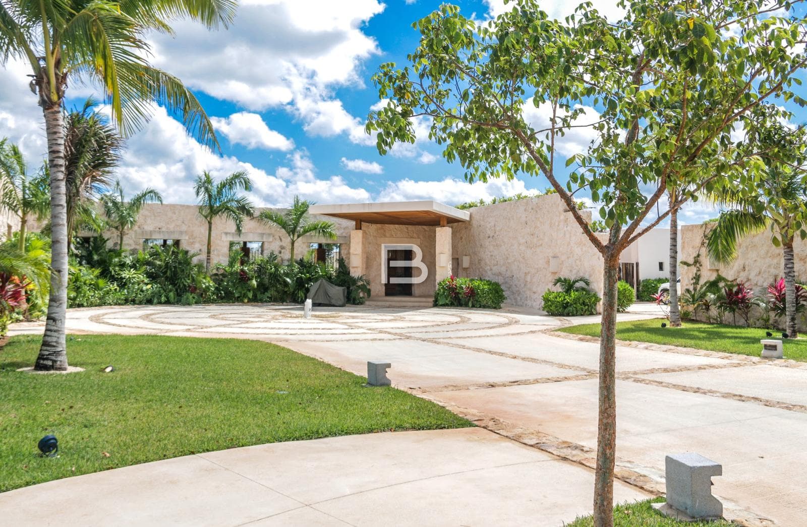 Lot for Sale in Losantos, Cancún
