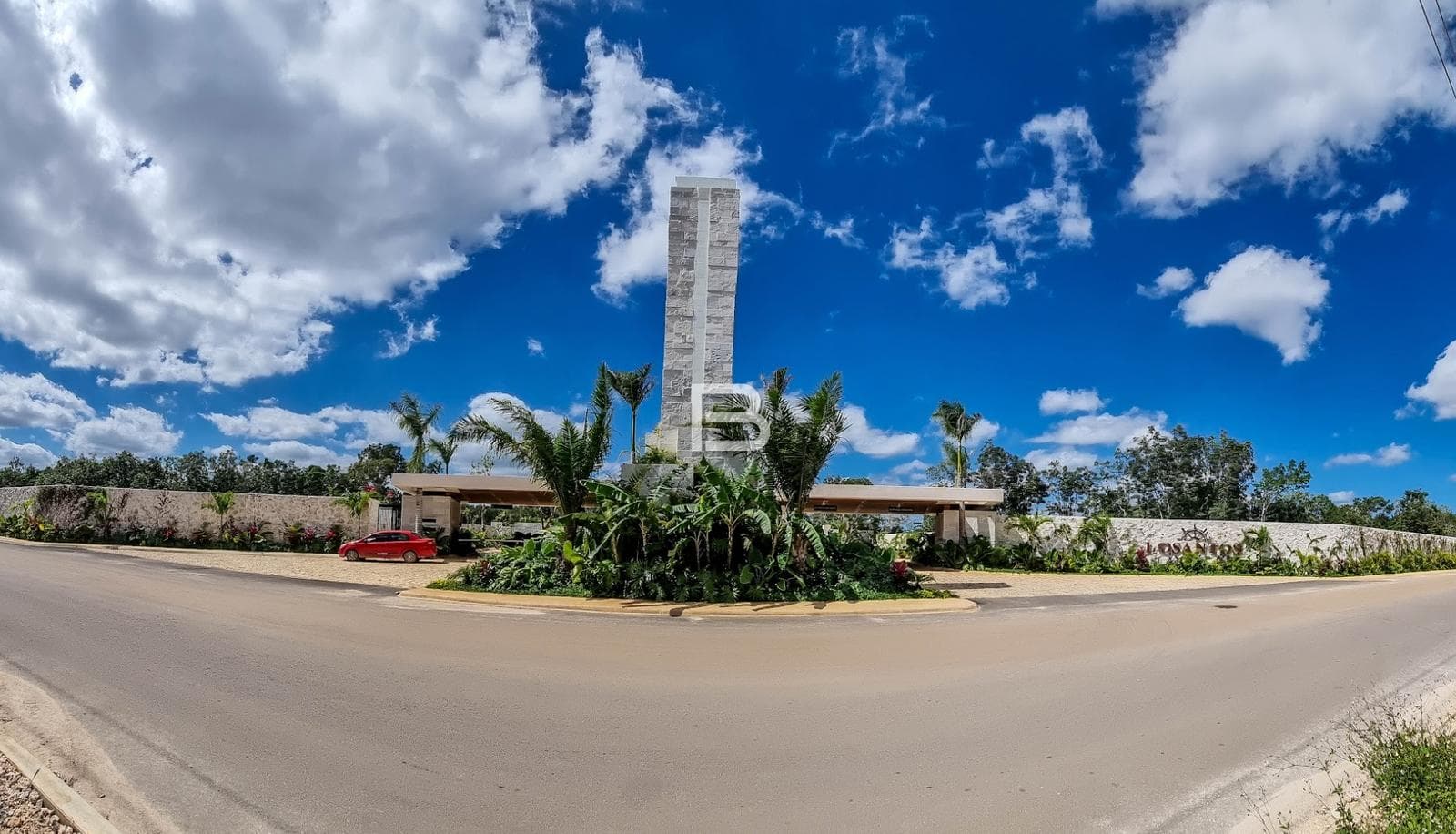 Land for Sale on Privada Losantos in Cancún