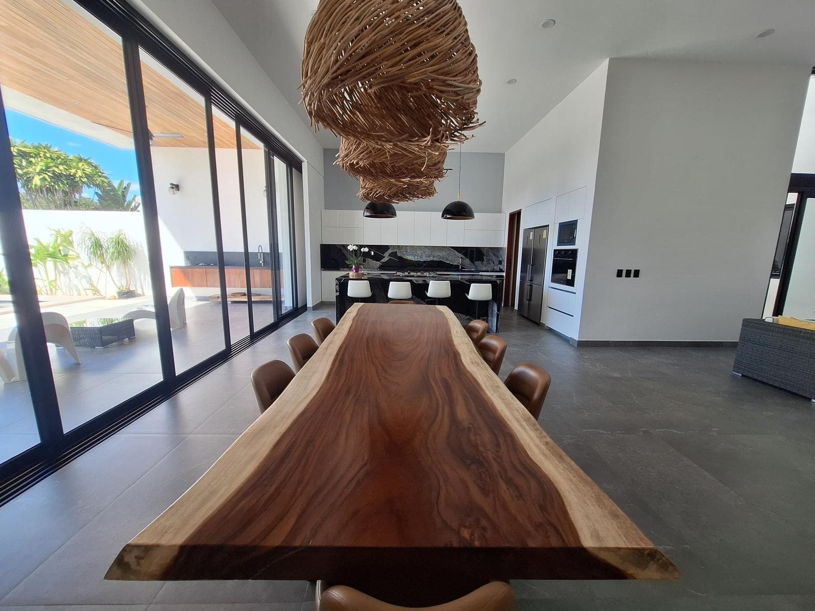 4-Bedroom House for Rent | Playa Magna Residential Complex, Playa del Carmen | With Private Pool