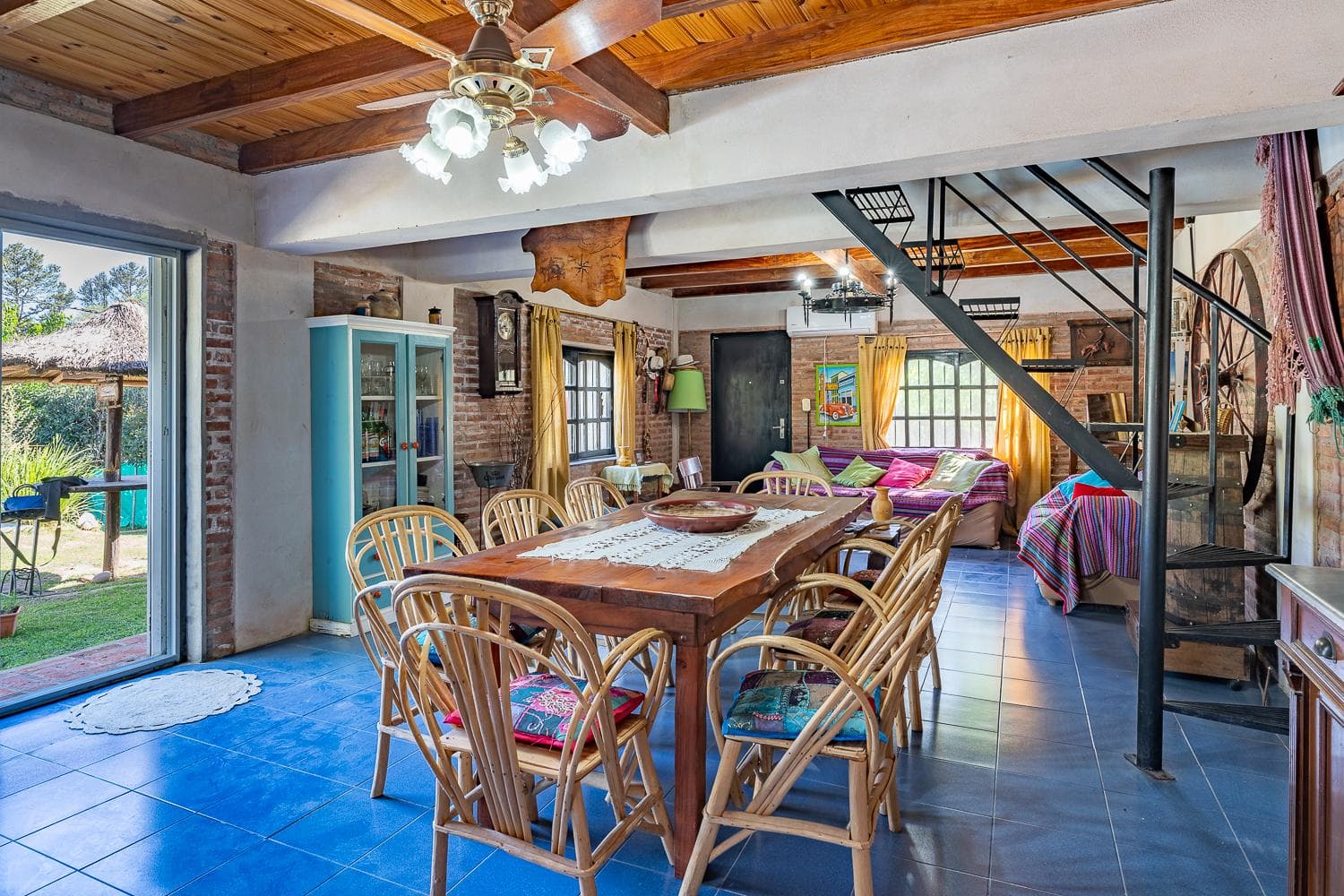 FOR SALE - 2-bedroom house with a pool - Oliveros, Santa Fe.