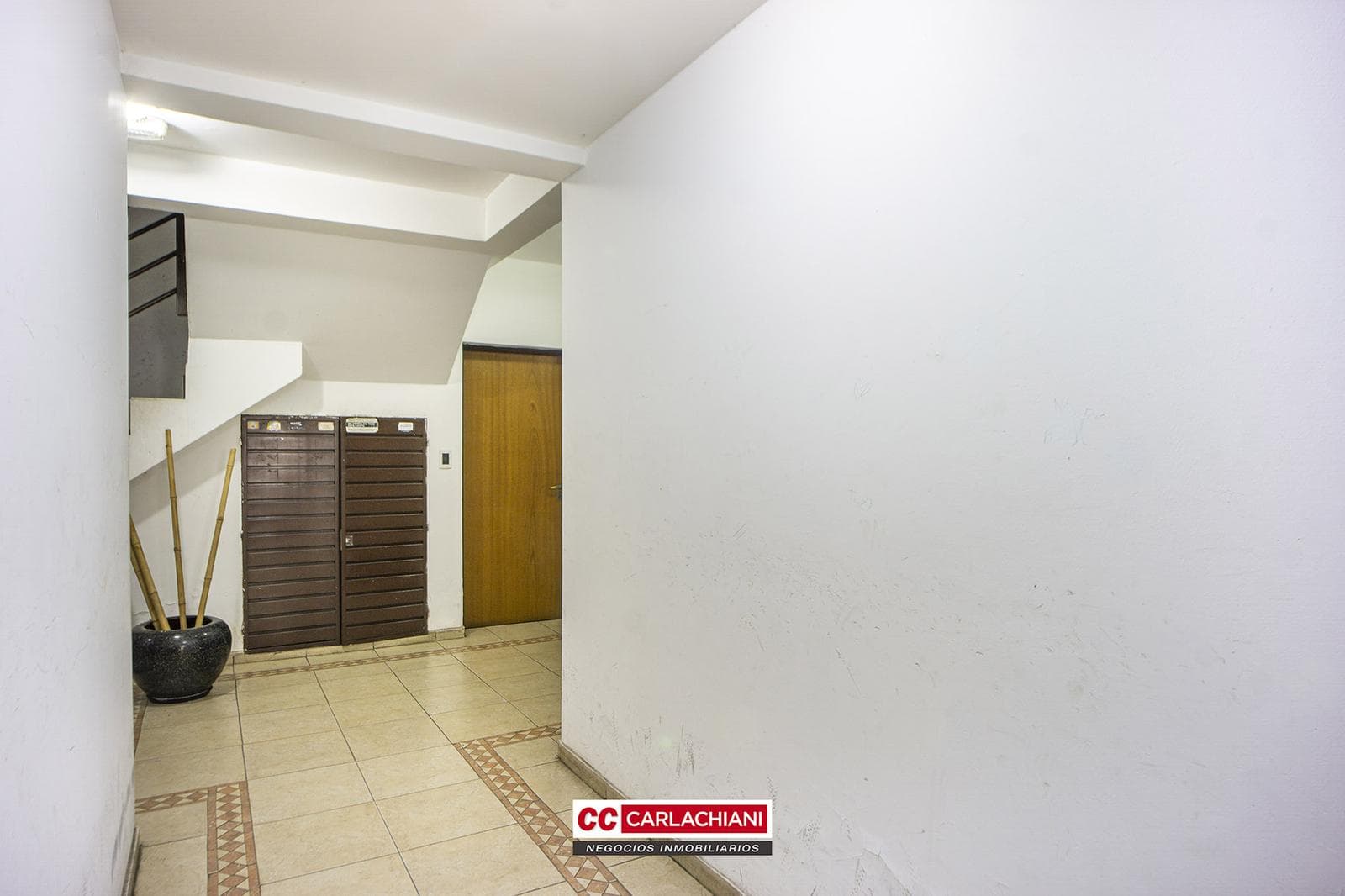 Studio Apartment for Sale - Ground Floor, Ideal for Professionals - Rosario, Pichincha