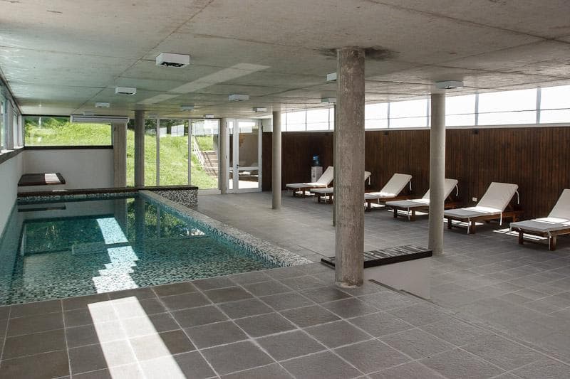 Beautiful two-room apartment in a complex with amenities