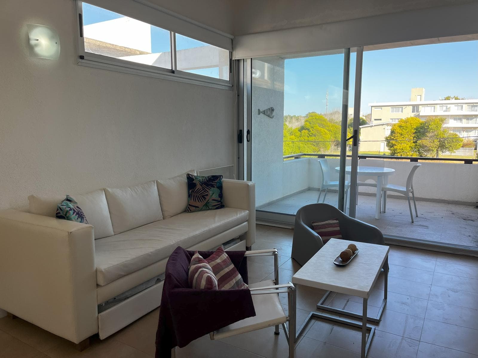 Beautiful two-room apartment in a complex with amenities