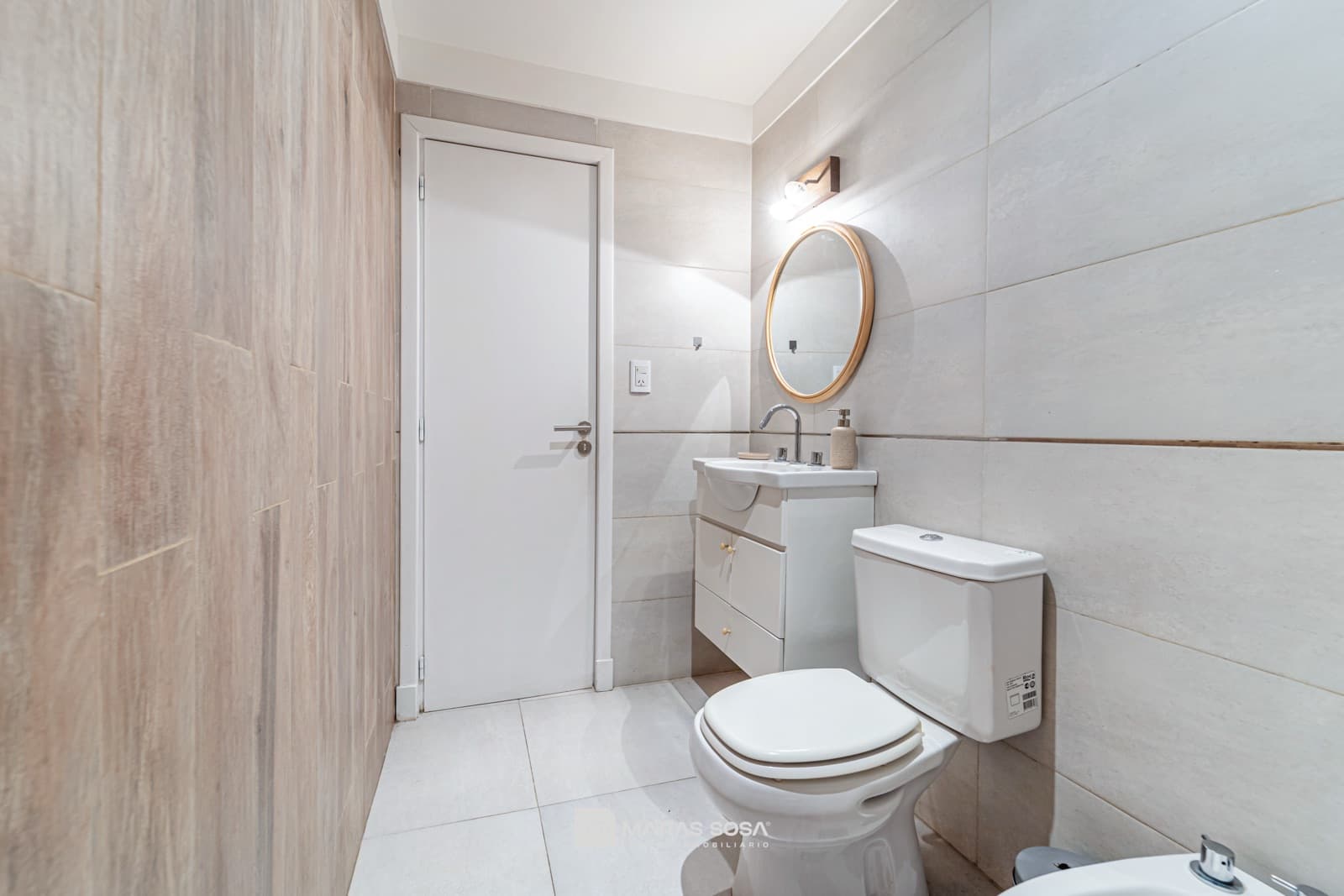 For Sale - 2-room apartment - Financing Available - Plaza Mitre