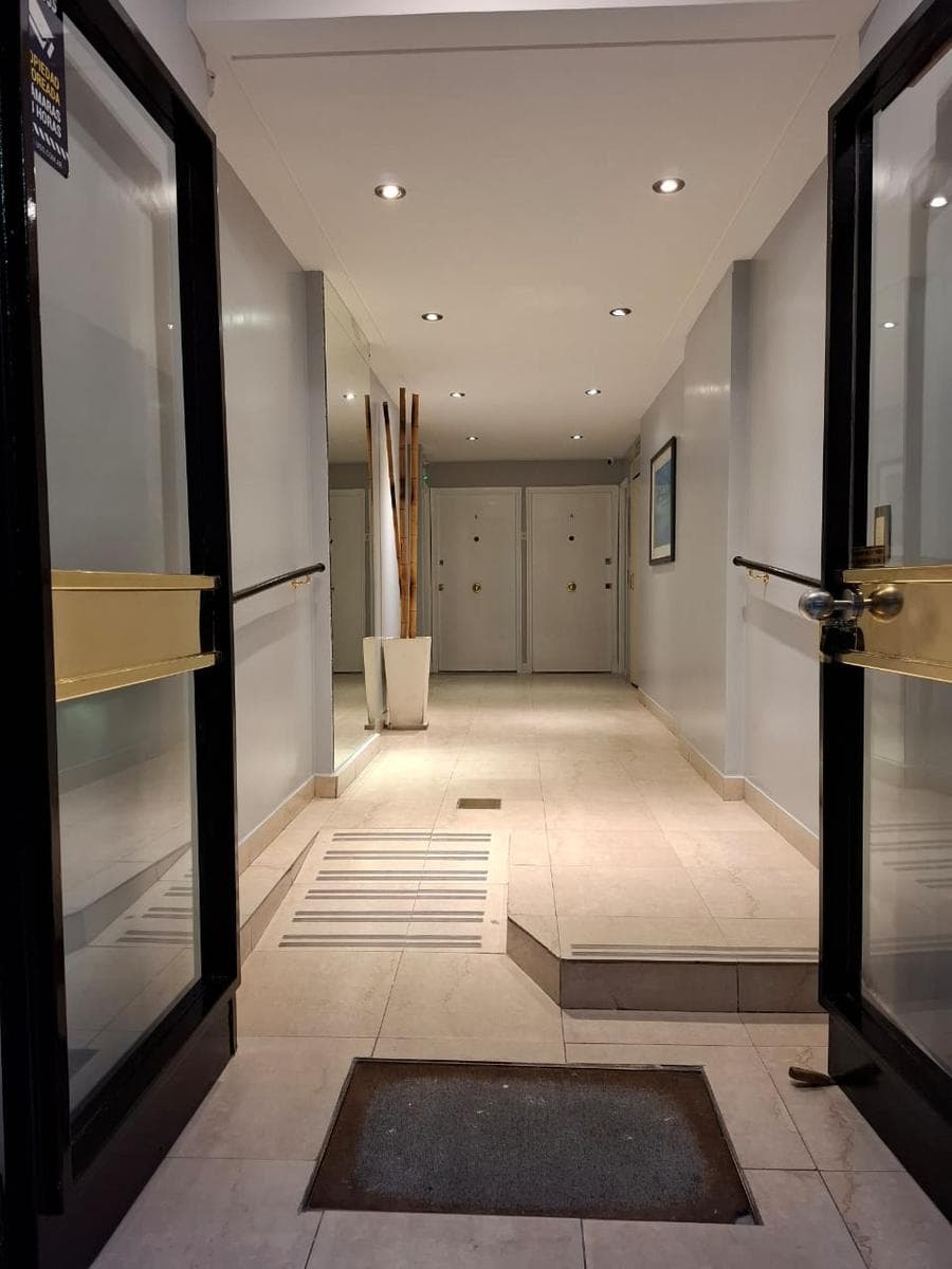 Divisible Studio Apartment Suitable for Professional Use in Recoleta