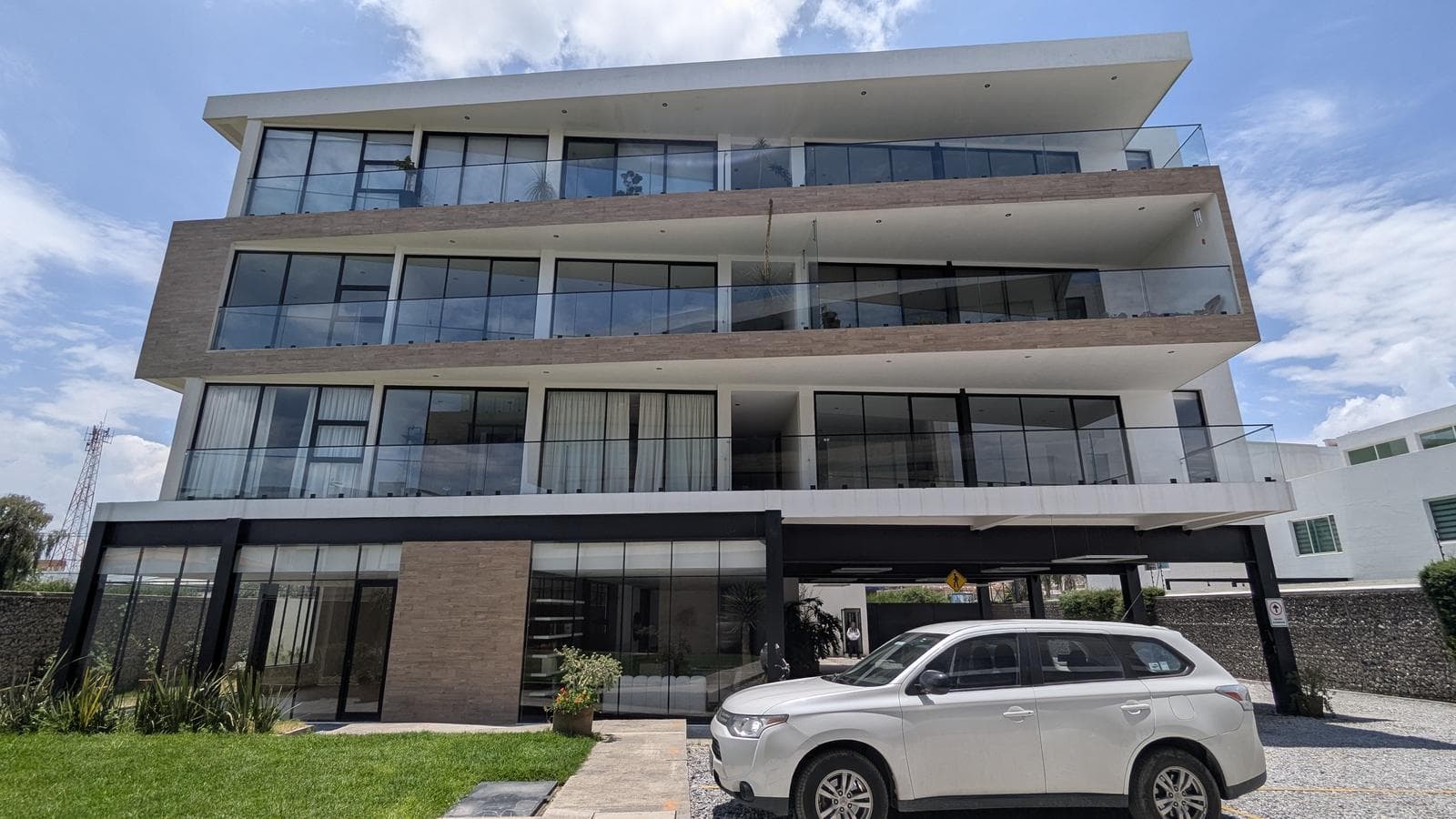 NEW APARTMENT FOR SALE IN METEPEC, ACROSS FROM BICENTEN PARK