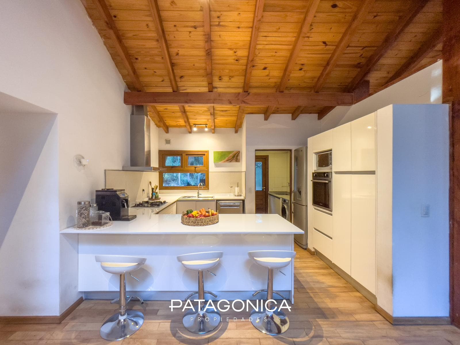 FOR SALE: Top-quality 5-room house with 200 m² of floor space in Manzano, Villa La Angostura