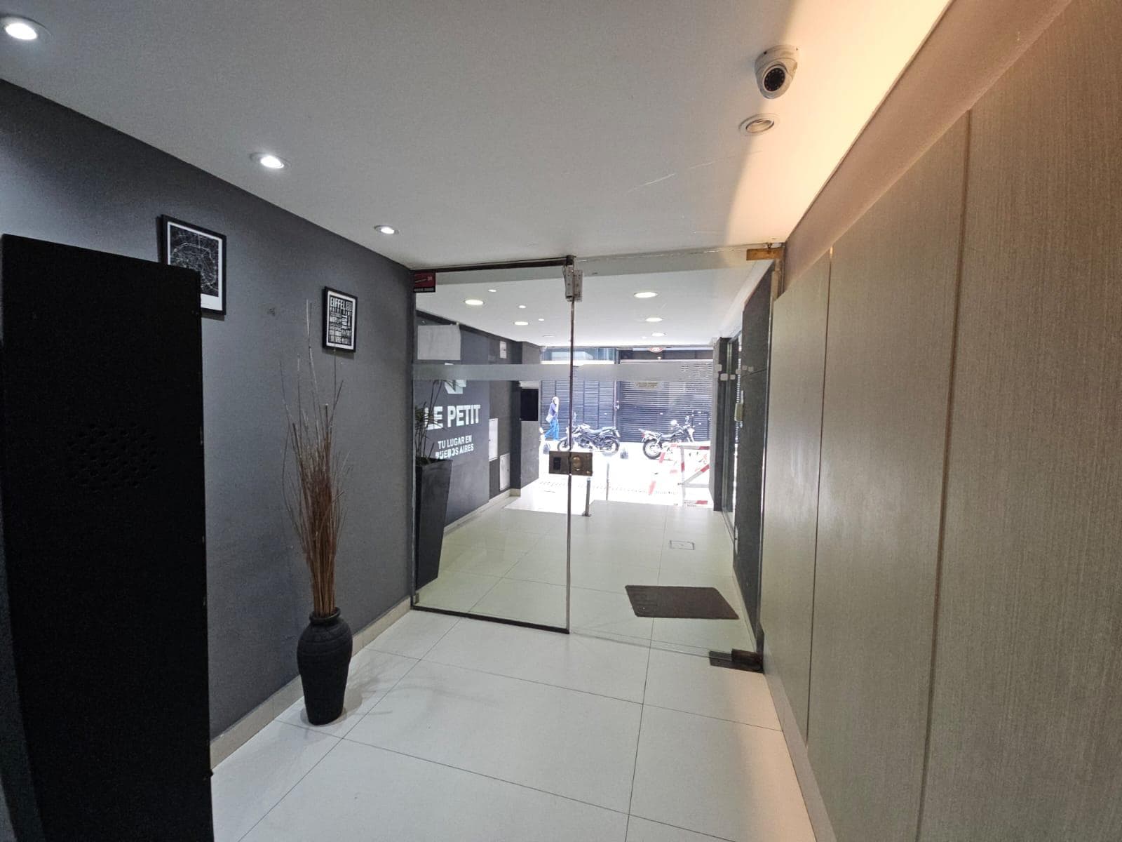 Apartment for Sale (Currently Rented) in San Nicolás