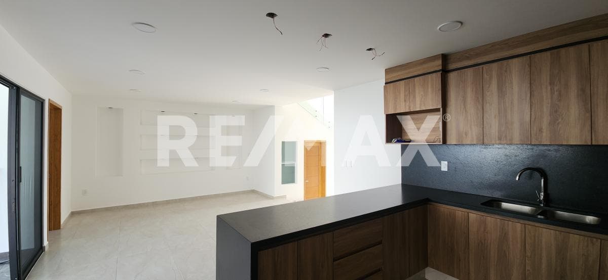 House for Sale in Morelos, Altos de Oaxtepec