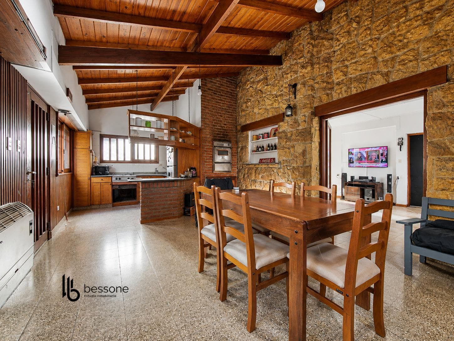 4-Room Townhouse in Constitución, Re-appraised