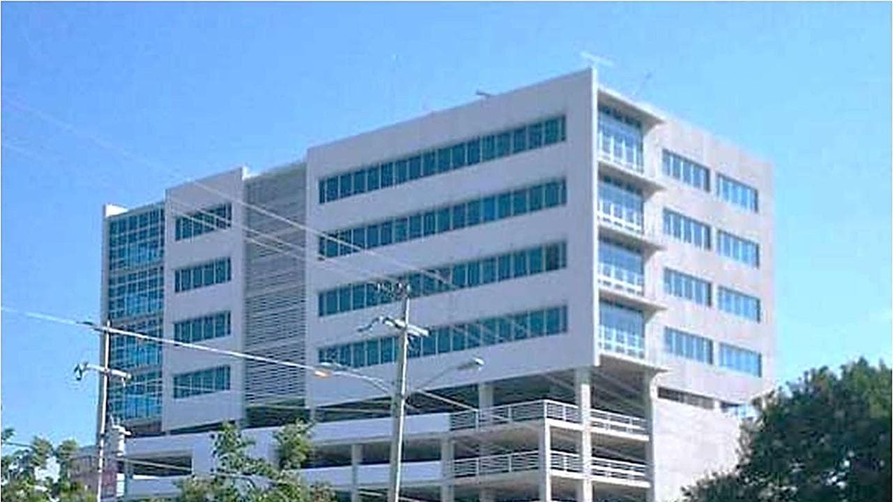 Furnished and fully equipped office in Torre Vertice Montecristo