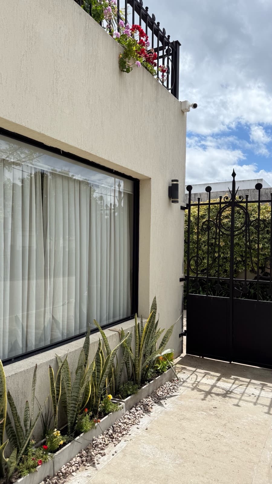 A wonderful home in the heart of Roque Pérez!