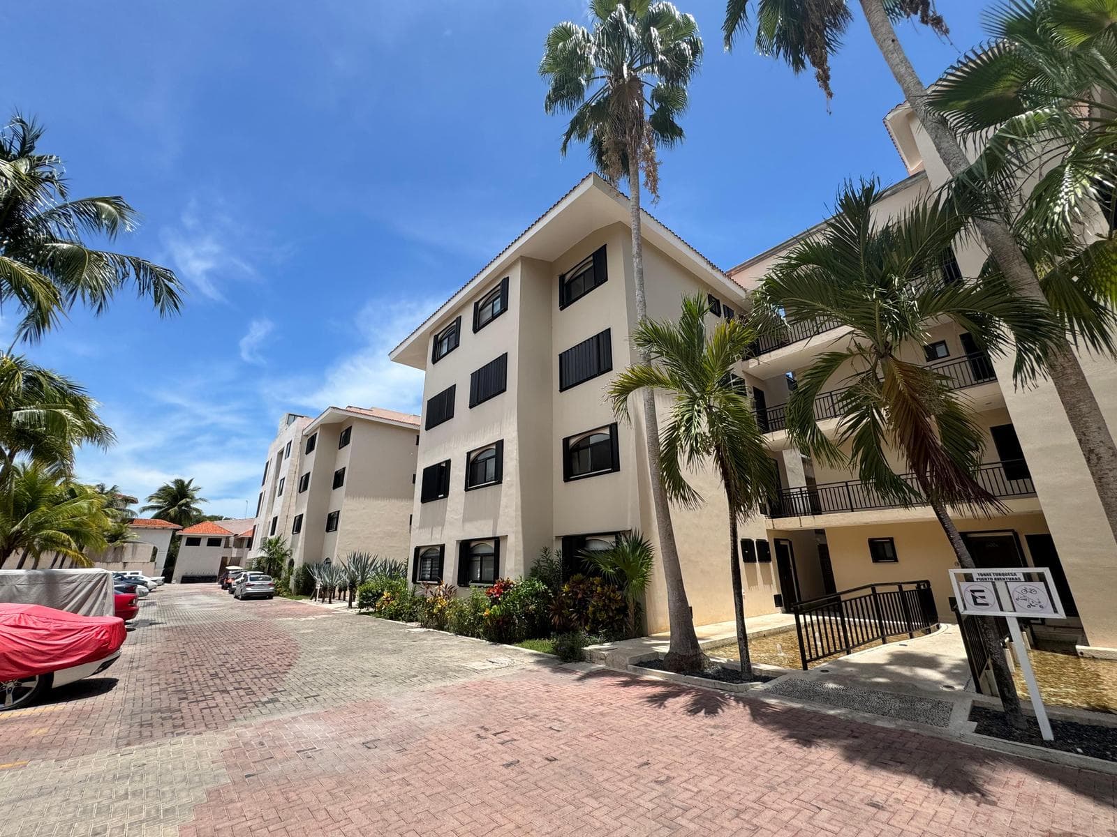 Apartment for Sale in Puerto Aventuras