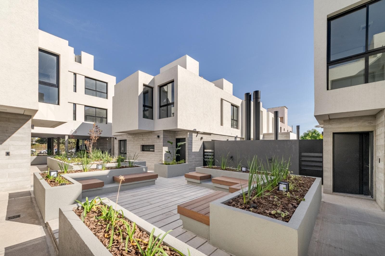 BRAND-NEW POET'S APARTMENT, NEVER LIVED IN