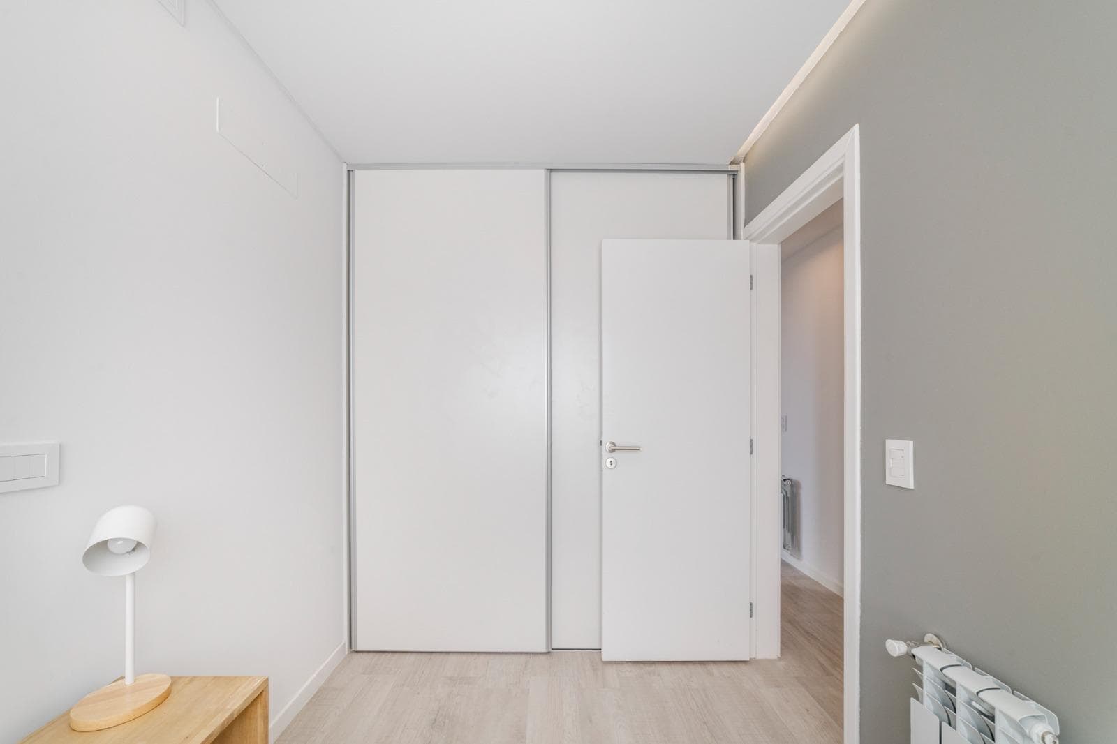 BRAND-NEW, FULLY FURNISHED DUPLEX