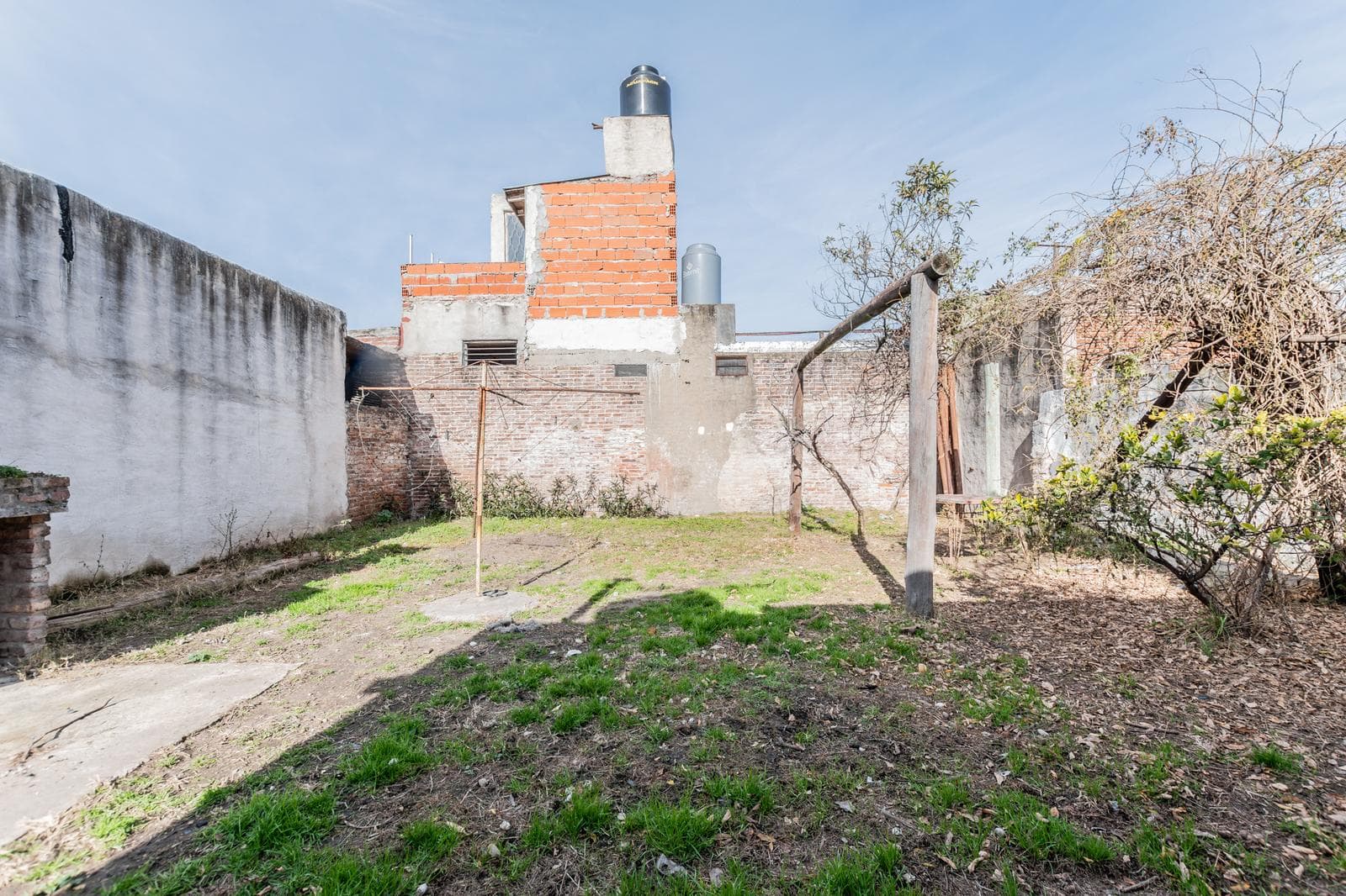 3-room house in Loma Hermosa