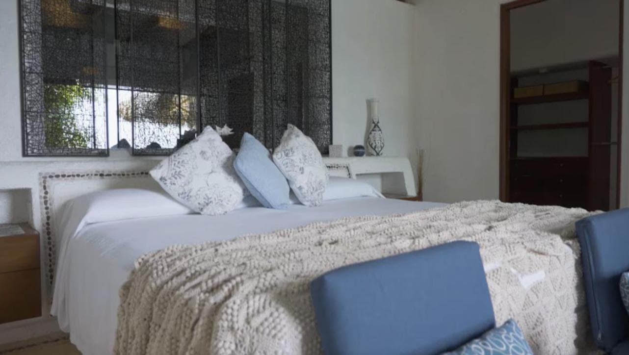 Residential Property for Sale in the Las Brisas Subdivision, "Villa Isabela"