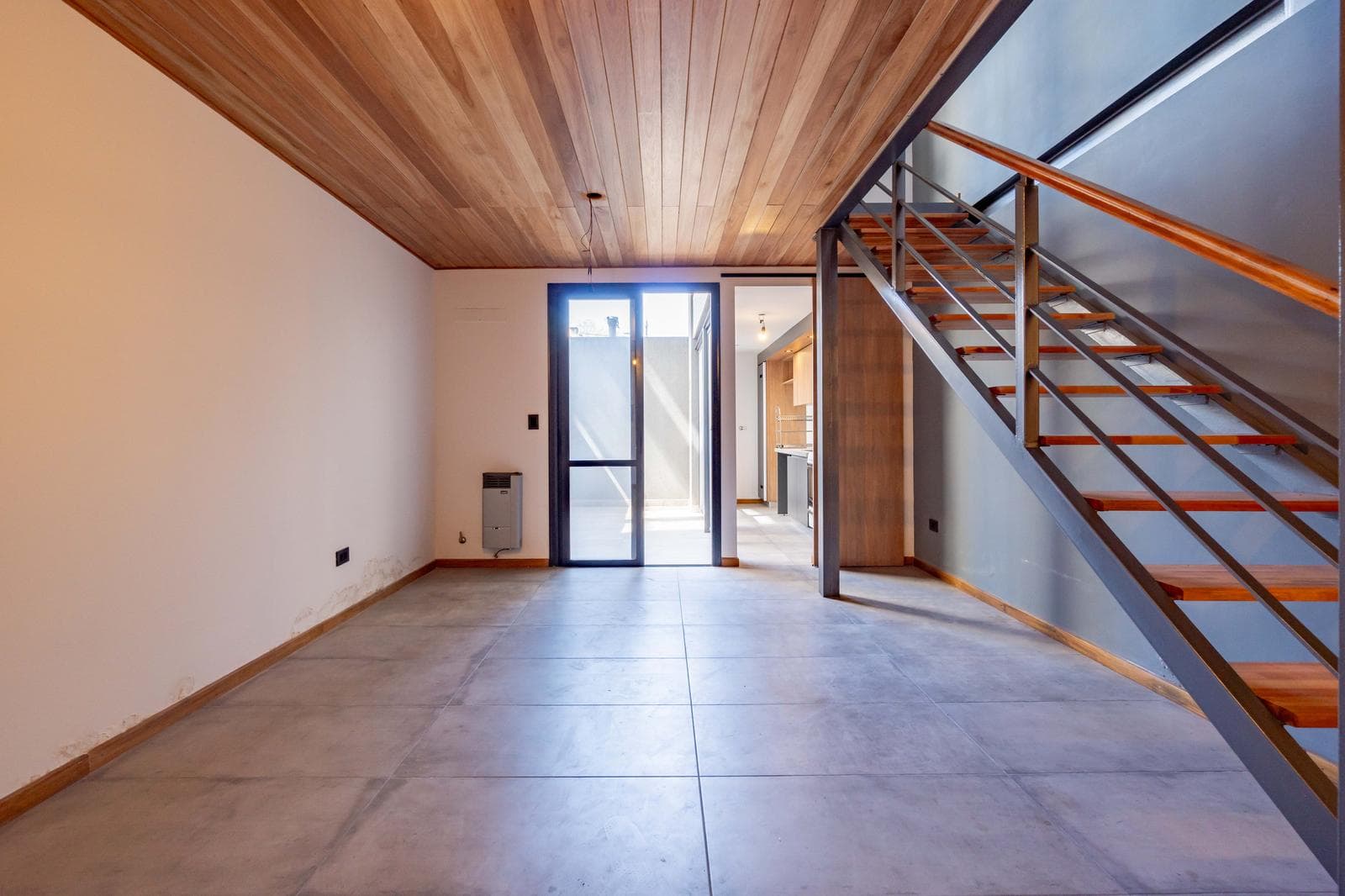 FOR SALE | TRADE - 1-bedroom duplex with patio - Sarmiento, Rosario. QUALIFIES FOR A MORTGAGE.