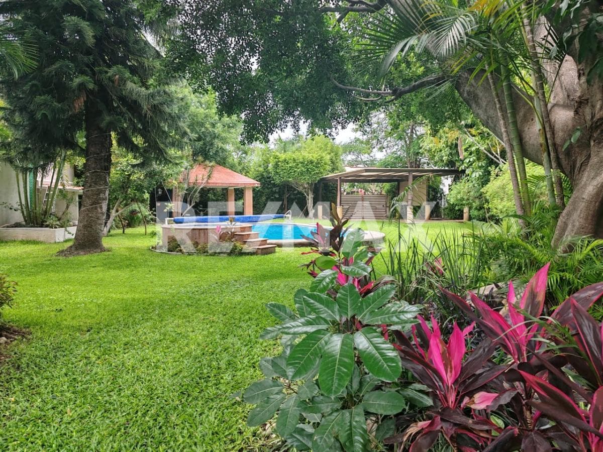 House for Sale in Morelos, Viveros de Cocoyoc, Yautepec