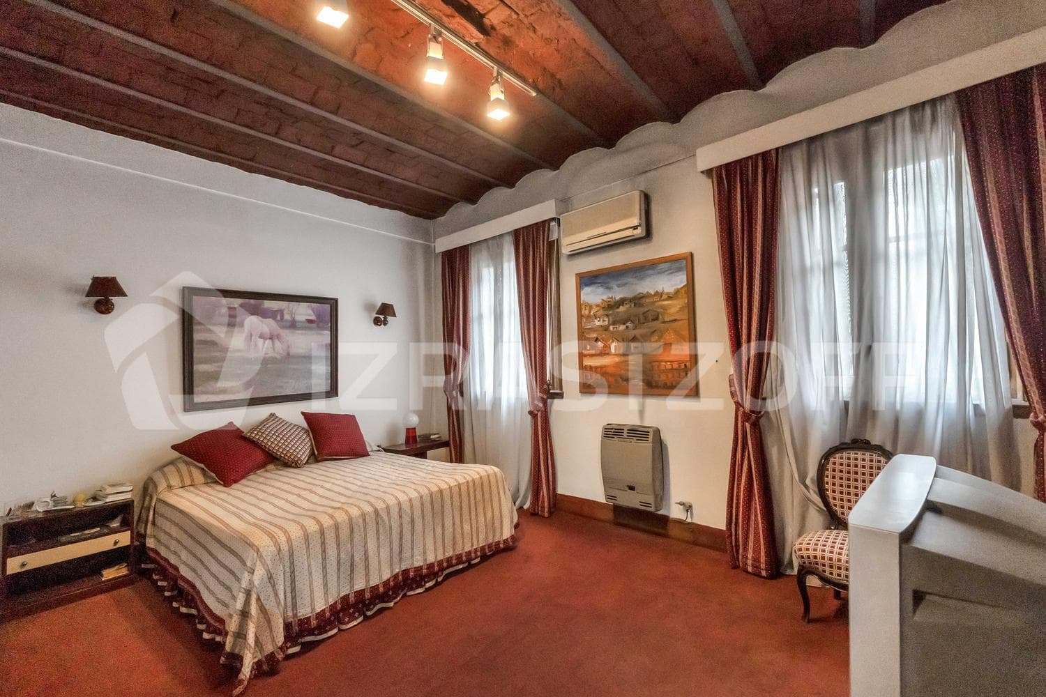 6-bedroom apartment for sale in Recoleta with 2 terraces