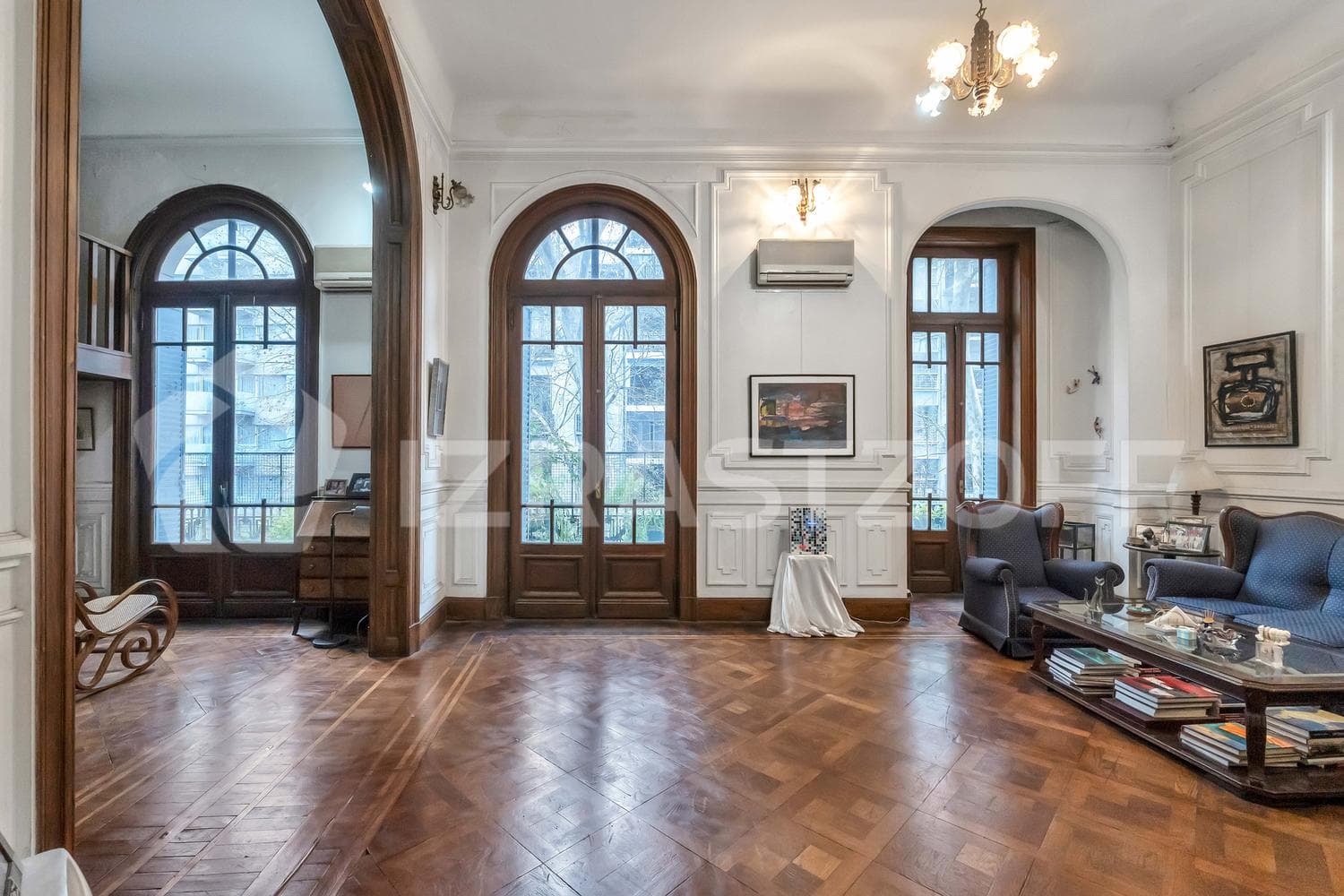 6-bedroom apartment for sale in Recoleta with 2 terraces