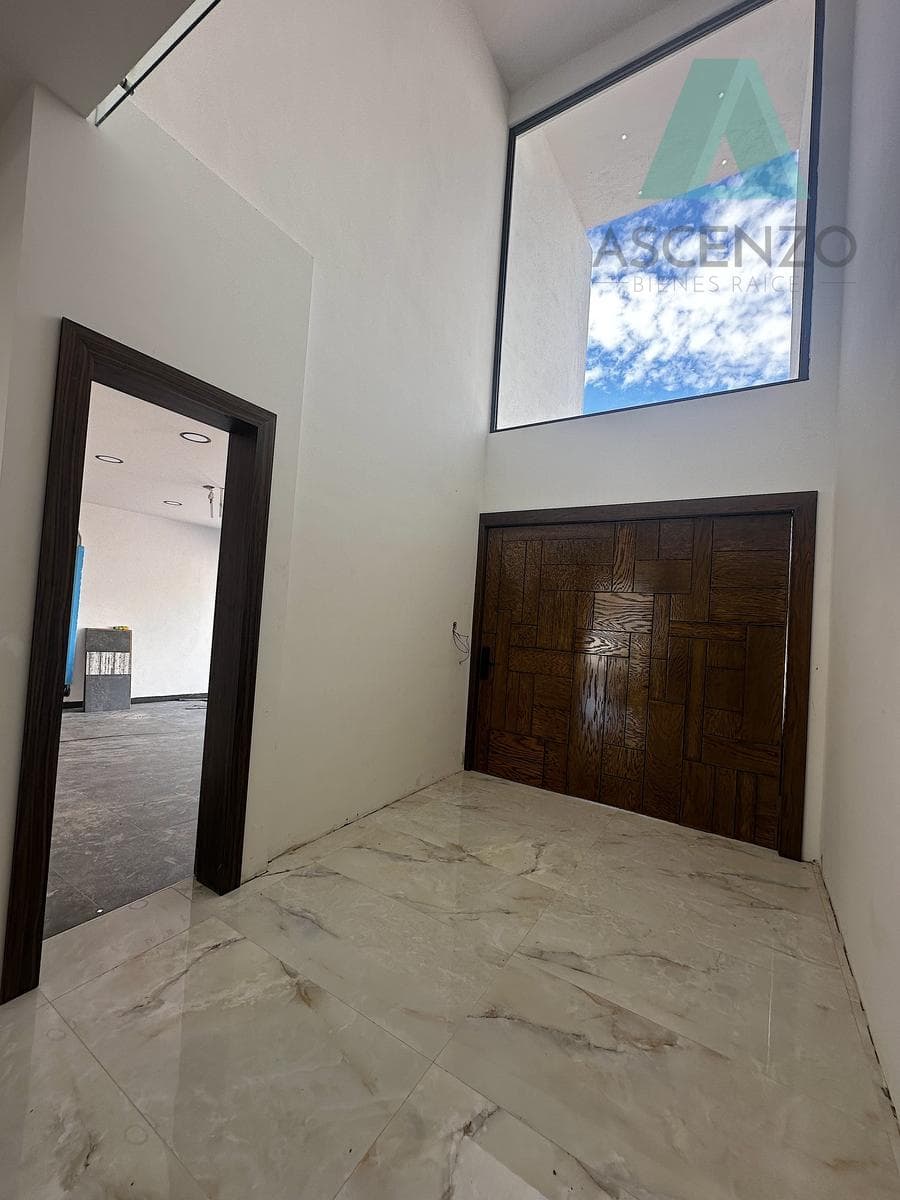 Great Opportunity!! House for Sale in the Altozano Subdivision, Artbol