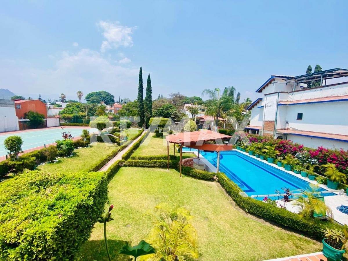House for Sale in Morelos, Vergeles de Oaxtepec