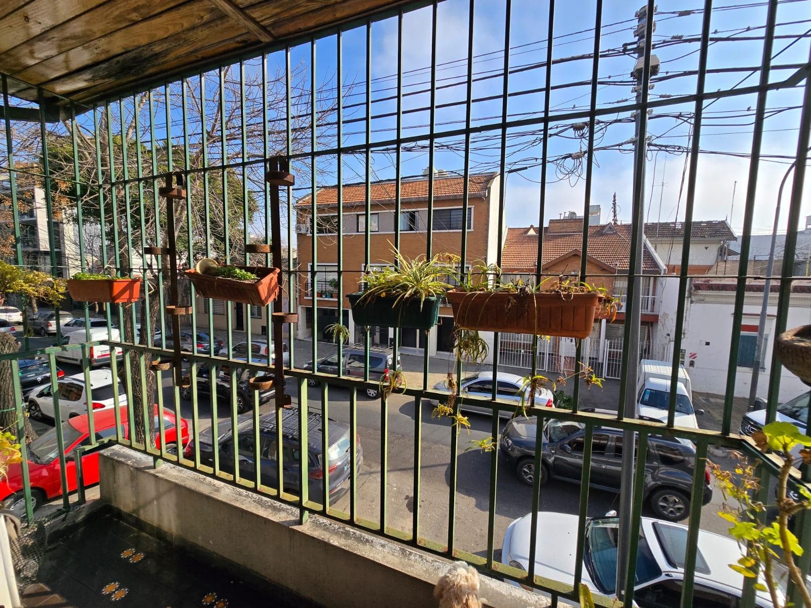 4-room house. Front-facing. Balcony. Private terrace. Balcony. Villa Urquiza