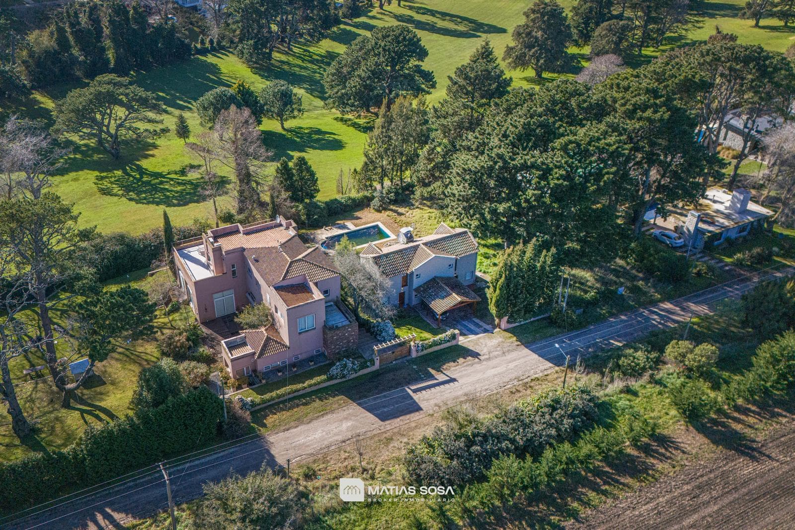 For Sale - Cabin Complex - Sierra de los Padres