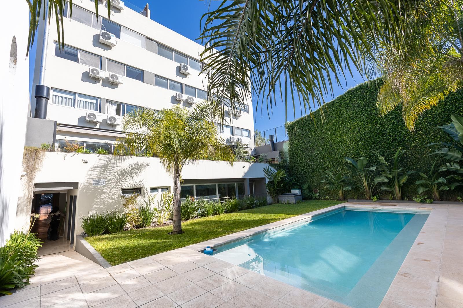 For Sale: 4-room duplex apartment with terrace, barbecue, en-suite bathroom, and pool in Villa Urquiza; Financing available