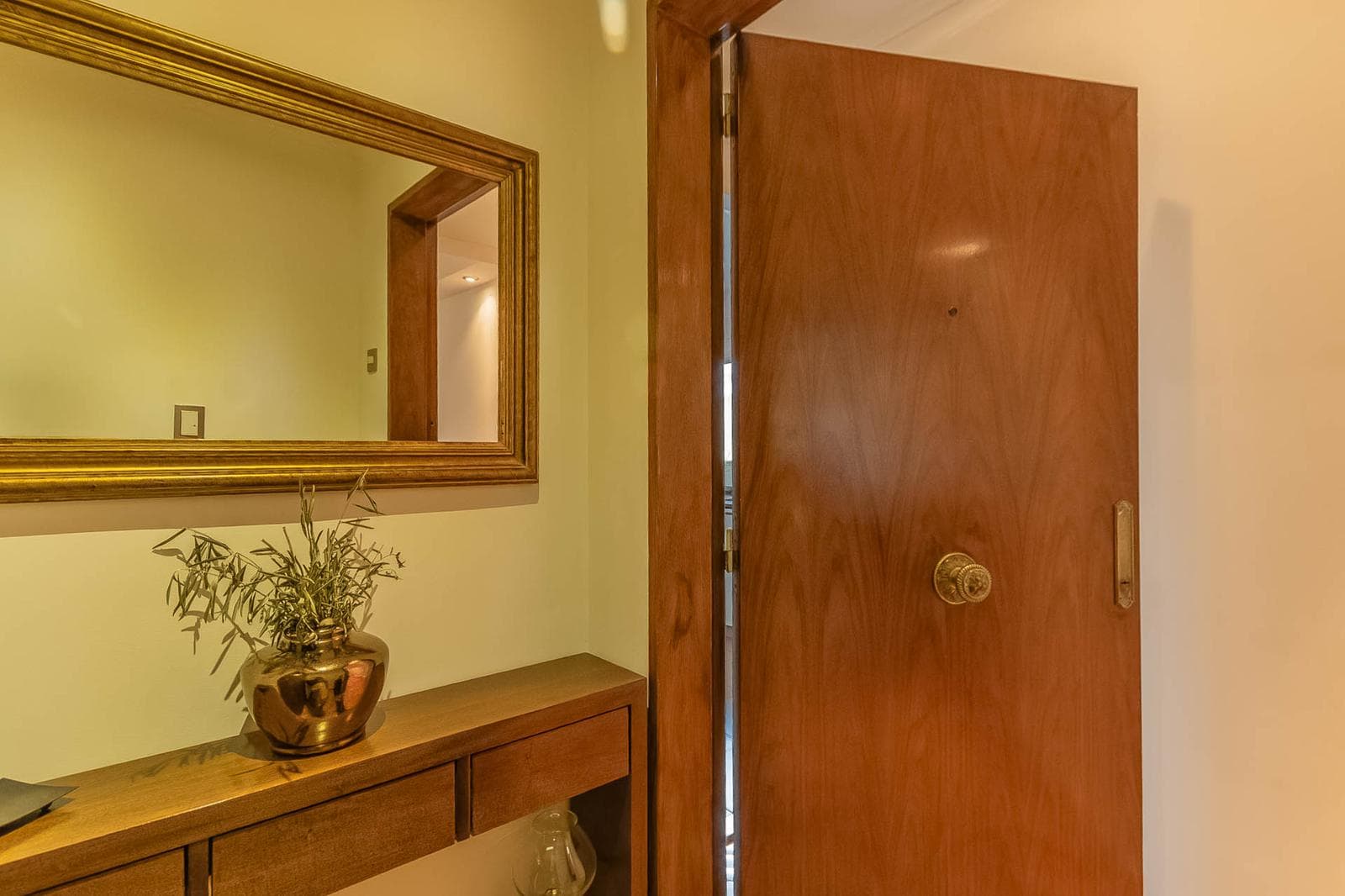 For Sale, Apartment, 4 Rooms, Utility Room, Garage, Balcony, Qualifies for Mortgage, Barrio Norte, Recoleta
