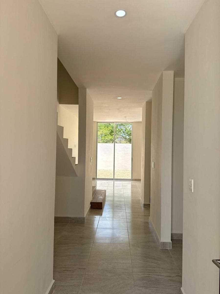 House in Real Montejo with a bedroom on the ground floor, Mérida