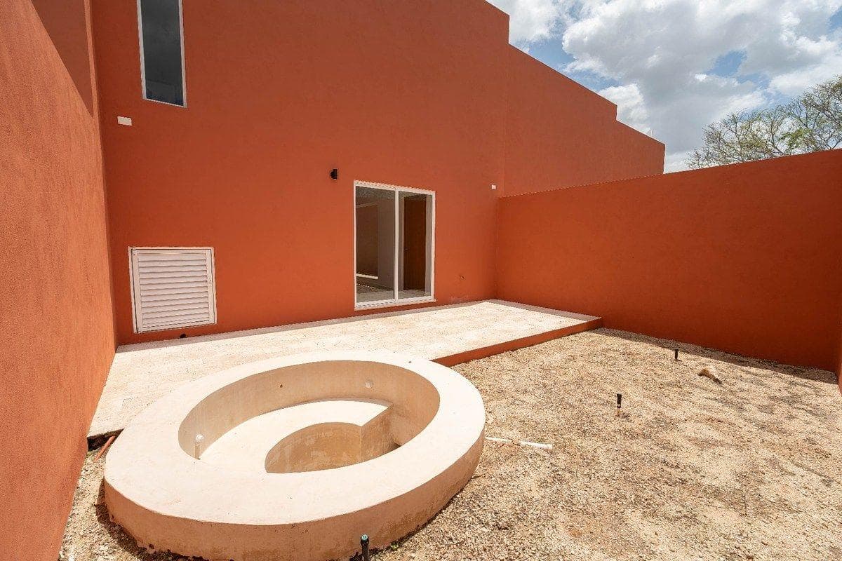 LAST Townhouse in Temozón Norte, Mérida