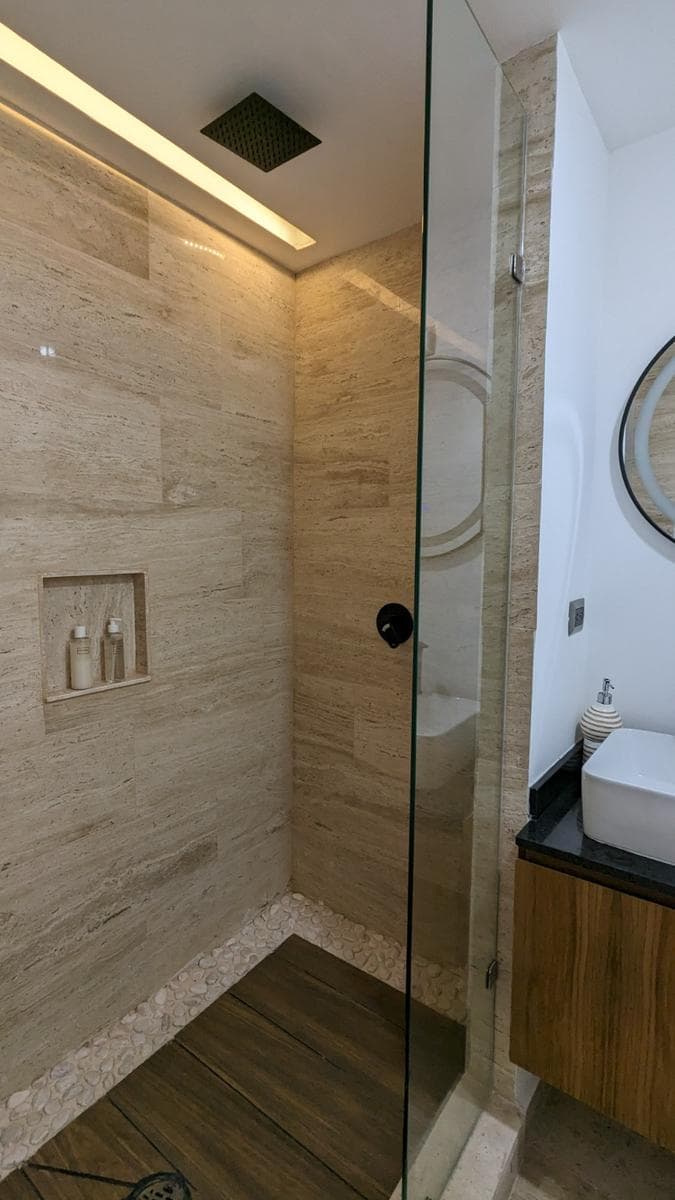 Apartment for Sale, PH, 2 bedrooms, Terrace with Jacuzzi, Tulum, Quintana Roo.